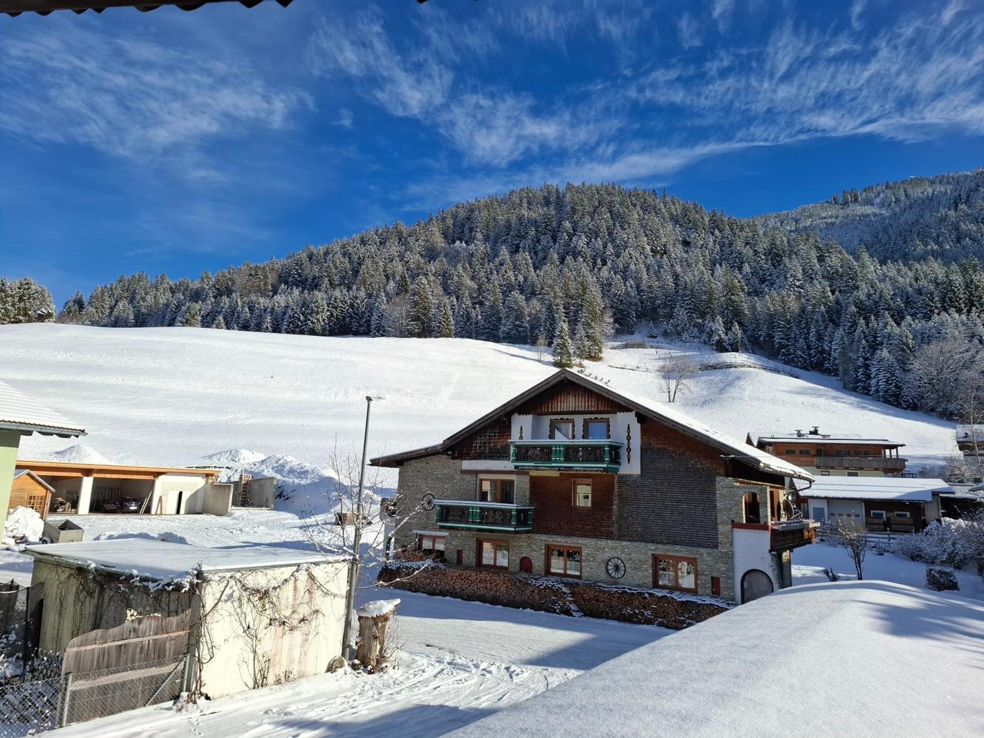 Ferienwohnung Zum Urfall -- Sommerbergbahnen Inklusive !!! Tannheim Esterno foto